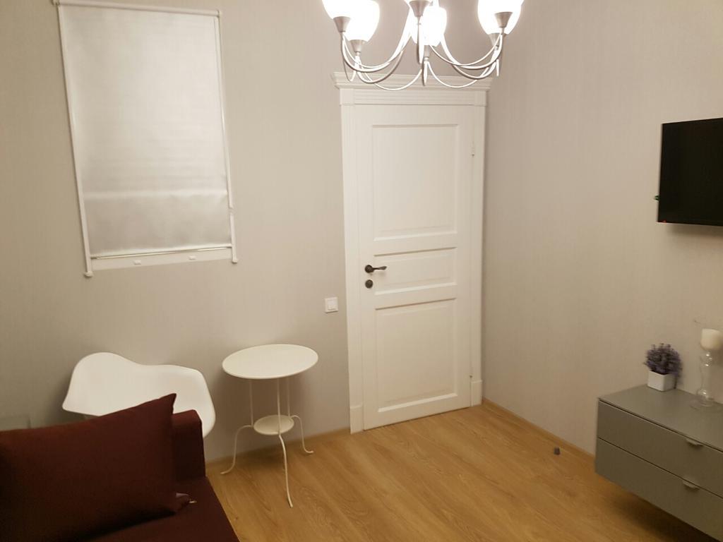 Comfort Apartment on Bogdanivska street 7b Kiev Exteriör bild