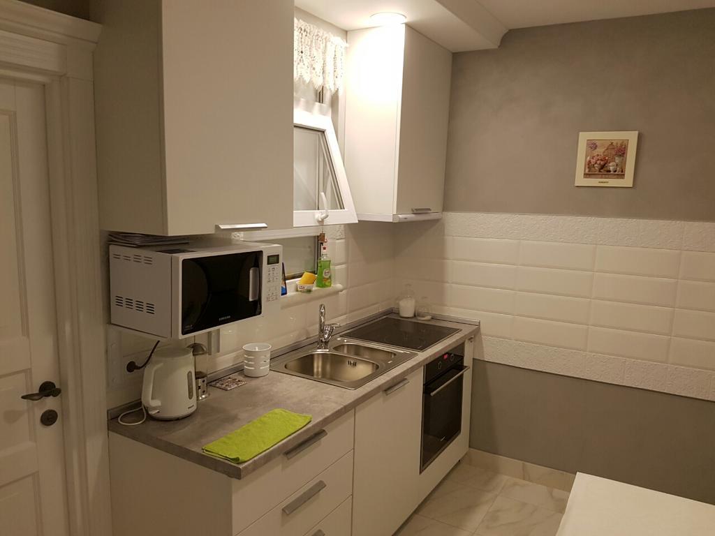 Comfort Apartment on Bogdanivska street 7b Kiev Exteriör bild