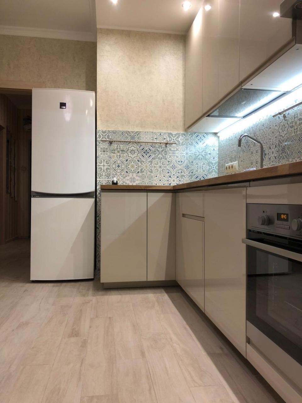 Comfort Apartment on Bogdanivska street 7b Kiev Exteriör bild