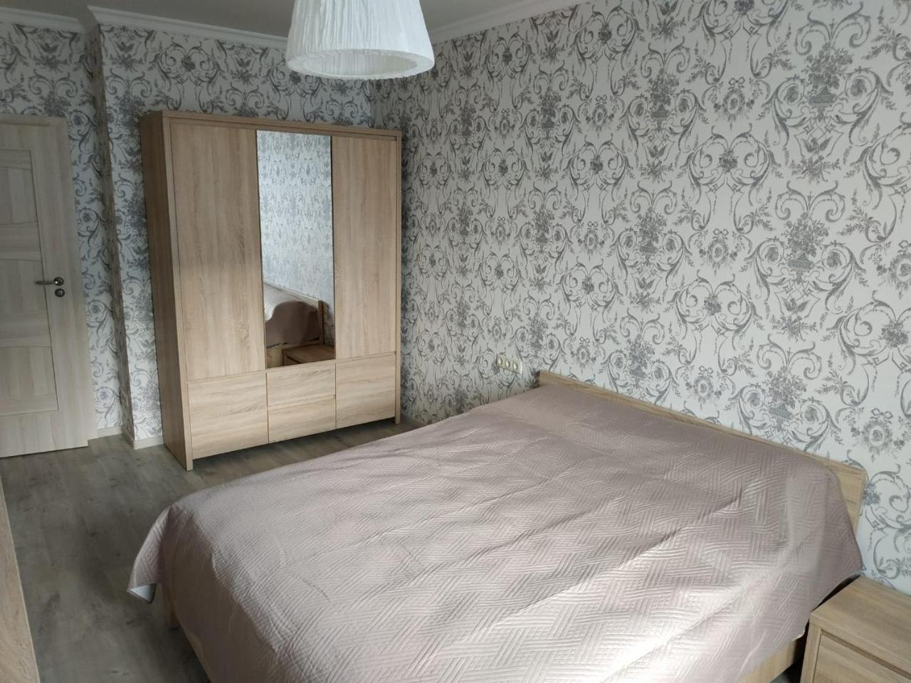 Comfort Apartment on Bogdanivska street 7b Kiev Exteriör bild
