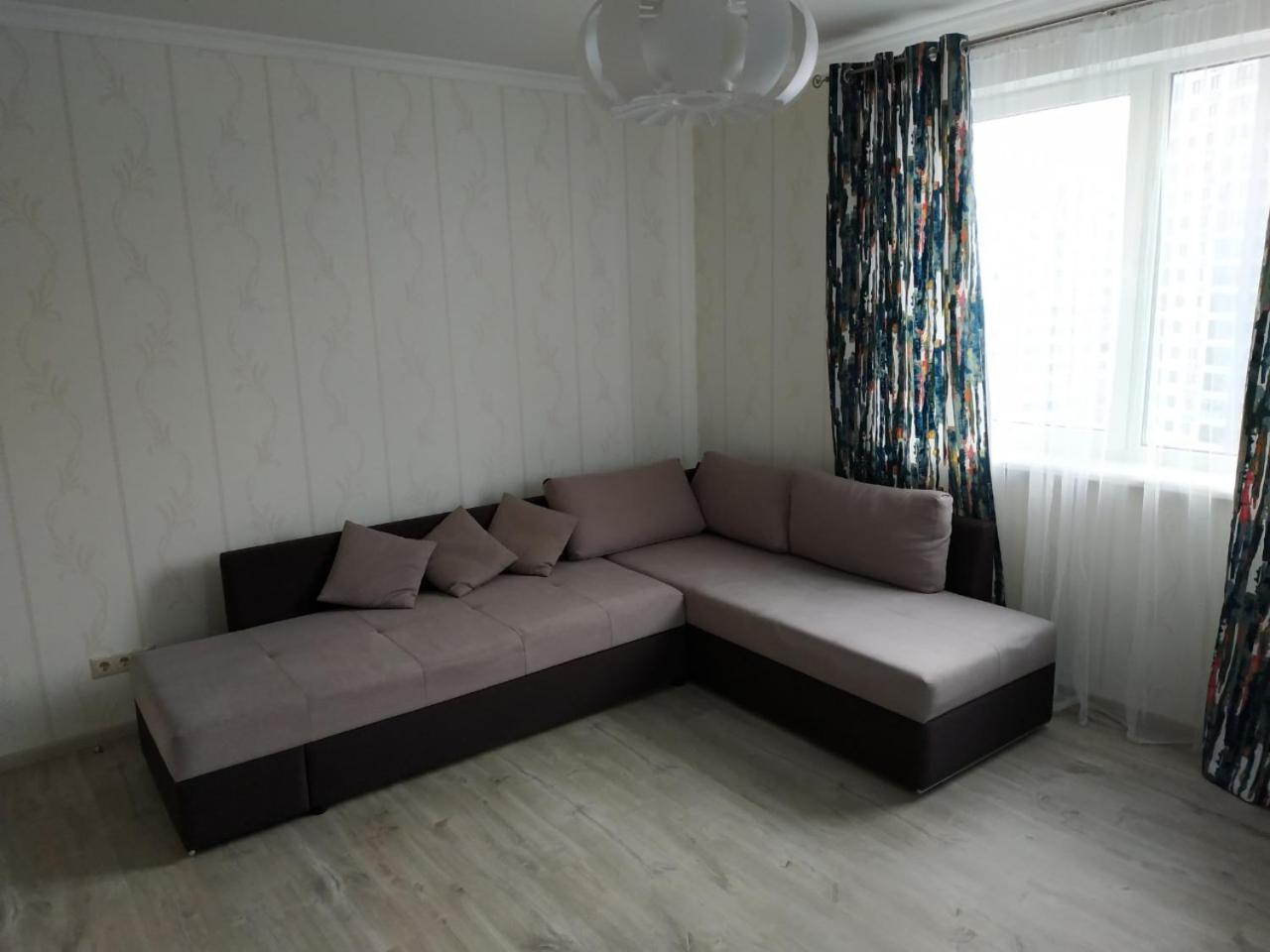 Comfort Apartment on Bogdanivska street 7b Kiev Exteriör bild