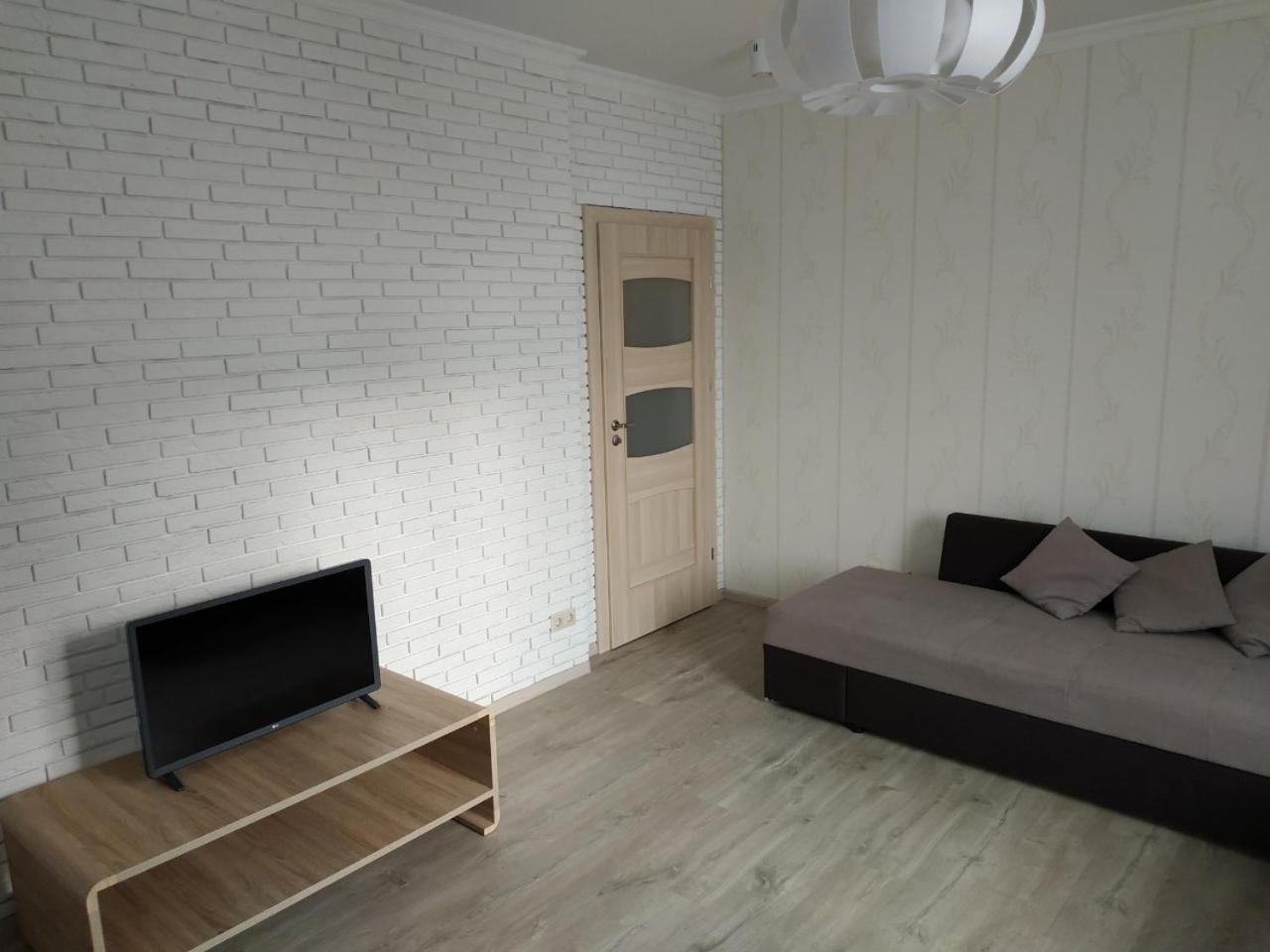 Comfort Apartment on Bogdanivska street 7b Kiev Exteriör bild
